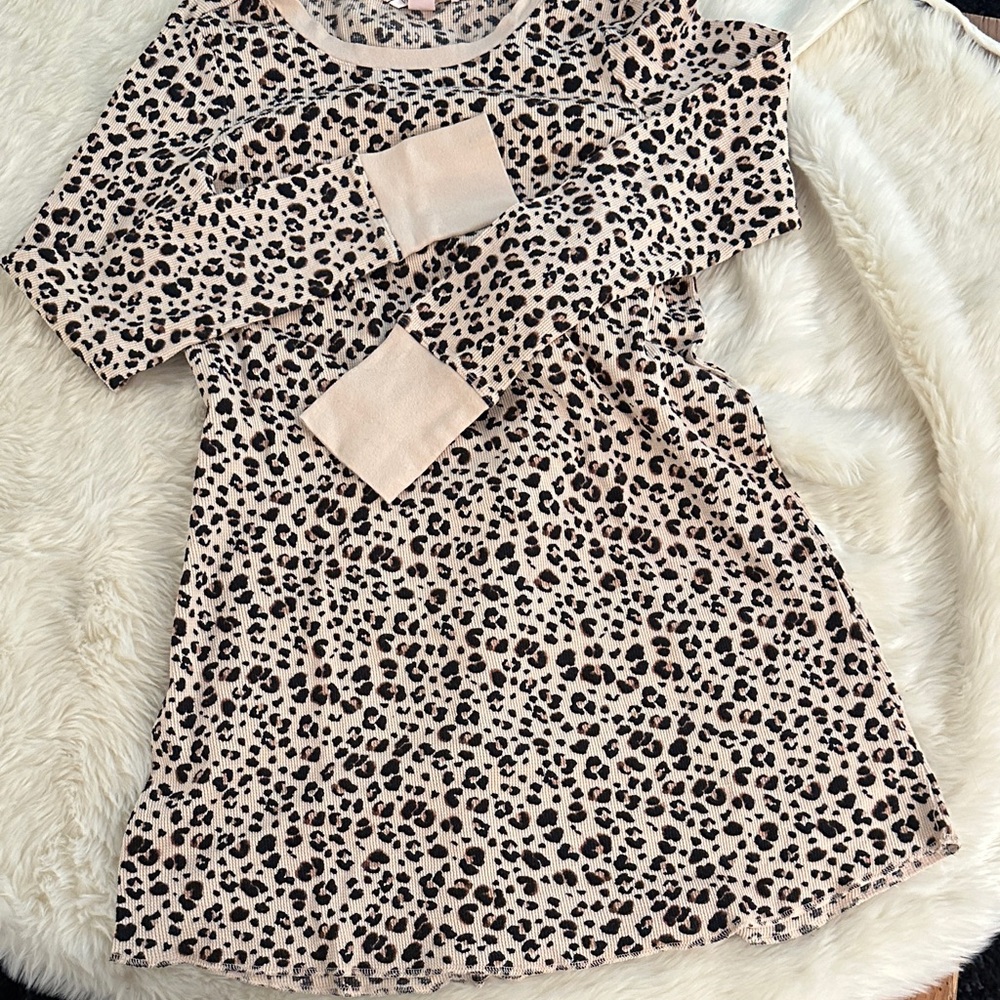 Victoria's Secret thermal ribbed crew neck Leopard Print Dress size small - Picture 2 of 8